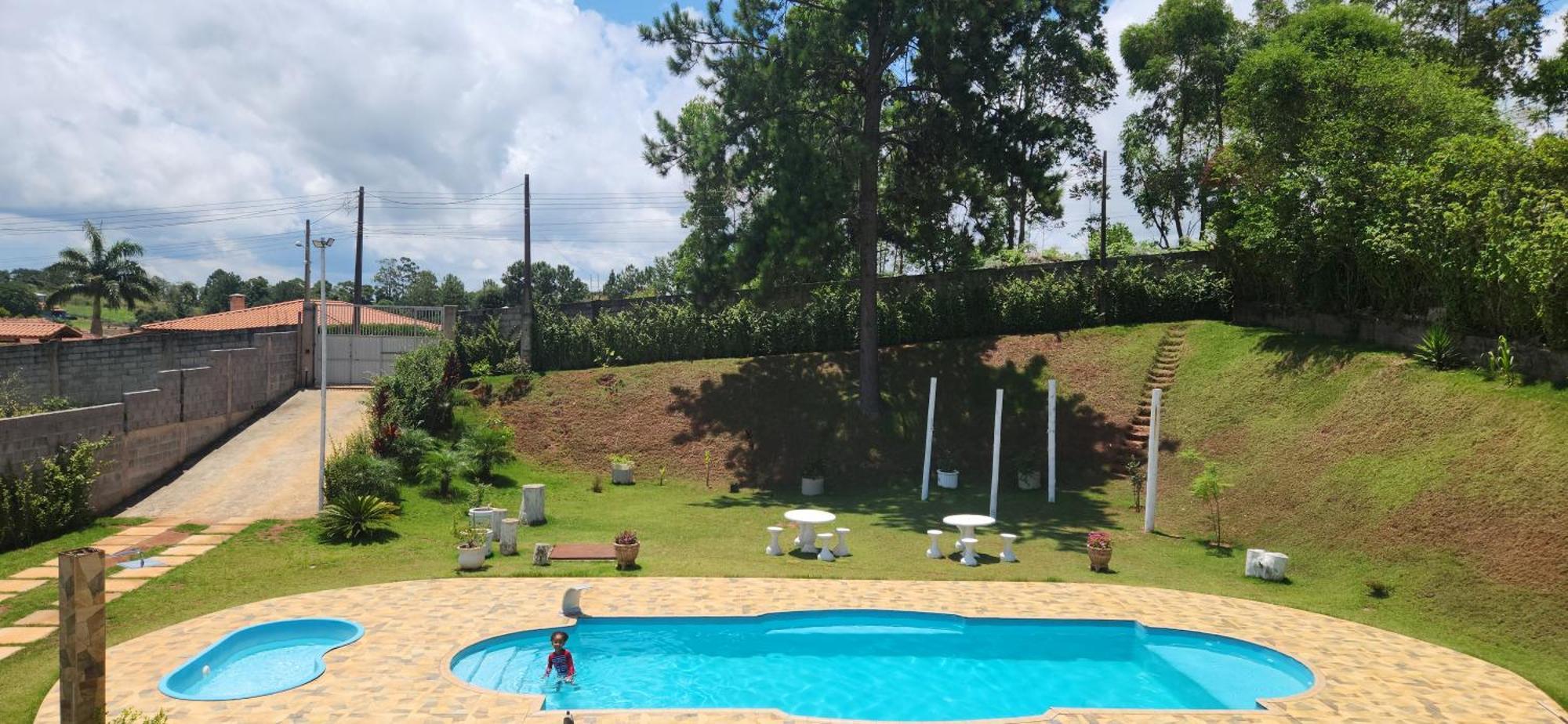 Recanto Das Pretinhas Ibiuna Exterior photo